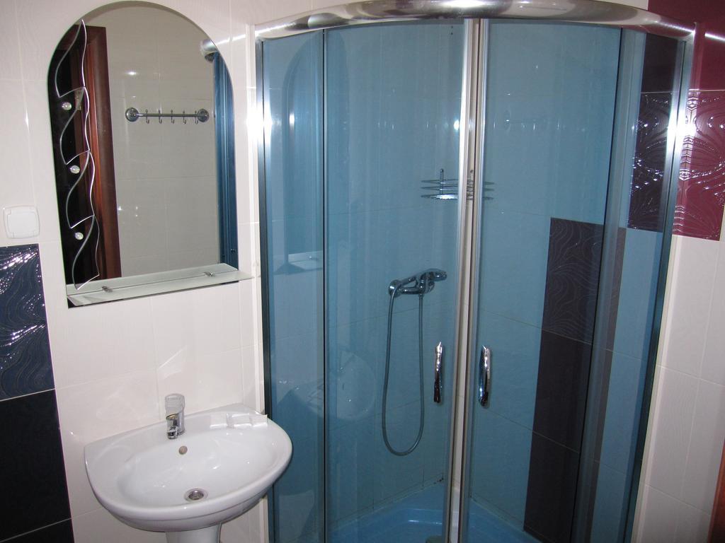 Jaguar Hotel Complex ハルキウ 部屋 写真